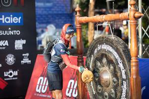 BIB: 
                            <button type="button" onclick="openModal(13718052)" class="btn btn-primary btn-sm float-right btn-popup" data-toggle="modal" data-target=".modal-high-quality">
                        <i class="fas fa-shopping-cart"></i> Add to Cart
                    </button>
                                            <button type="button" onclick="isThisMe(13718052, true)" class="btn btn-success btn-sm float-right btn-popup btn-isme hidden" data-toggle="tooltip" data-placement="bottom" title="นี่คือรูปของคุณใช่ไหม คลิกที่นี่เพื่อเอาเข้าอัลบั้ม">
                        <i class="fas fa-plus"></i> Add to album
                    </button>
                    <button type="button" onclick="isThisMe(13718052, false)" class="btn btn-warning btn-sm float-right btn-popup btn-isnotme hidden">
                        <i class="fas fa-ban"></i> Remove from album
                    </button>